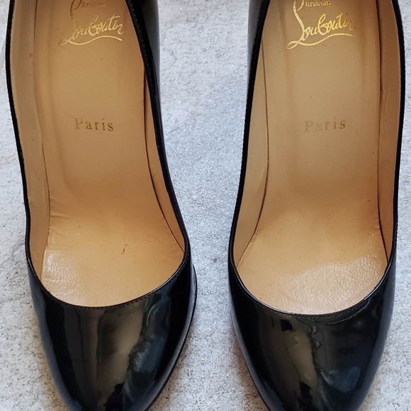 Christian Louboutin Simple Patent Red Sole Pumps - Picture 2 of 7